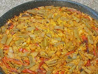 Gemüsepaellagericht