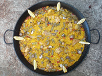 fertige paella valenciana