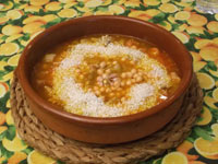 caldo, arroz y garbanzos